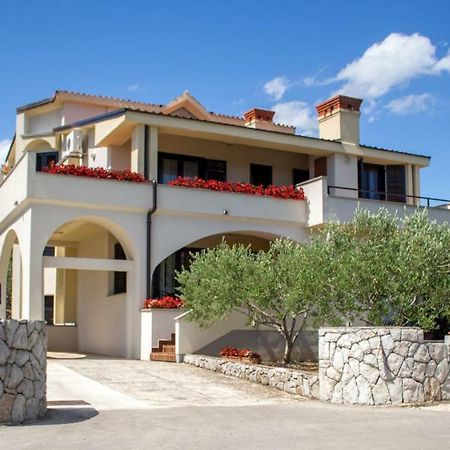 Apartman Mariolina Крк Экстерьер фото