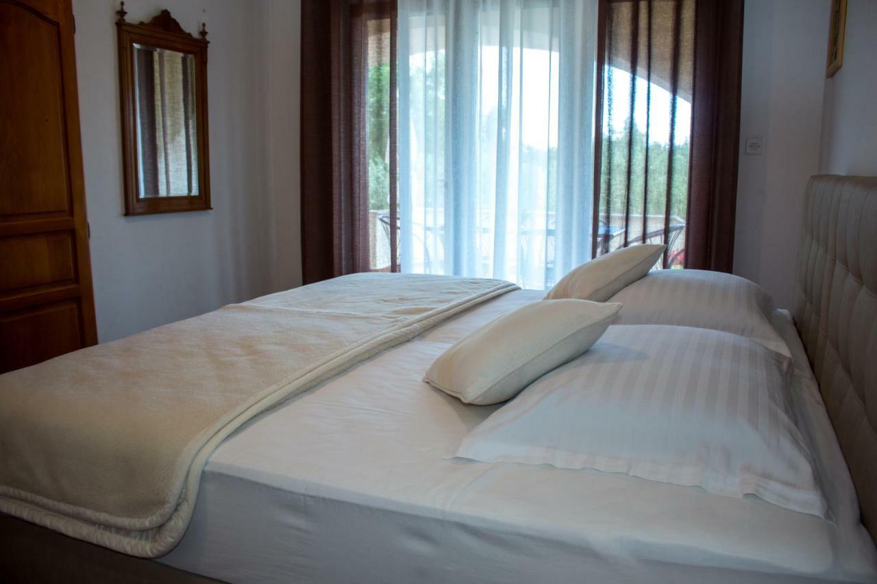 Apartman Mariolina Крк Экстерьер фото