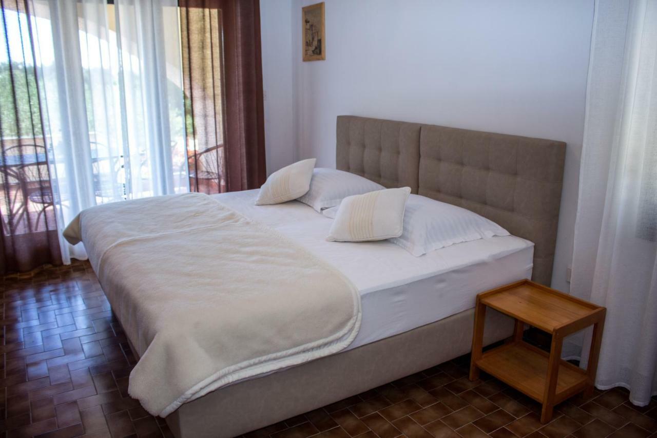 Apartman Mariolina Крк Экстерьер фото