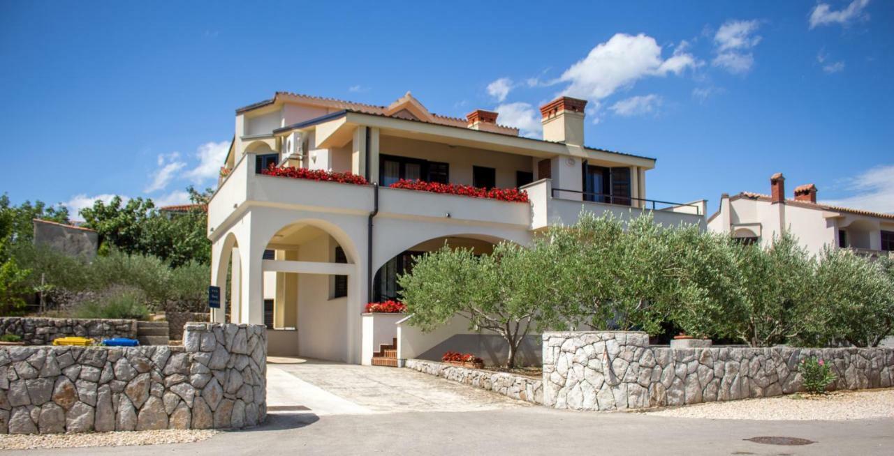 Apartman Mariolina Крк Экстерьер фото